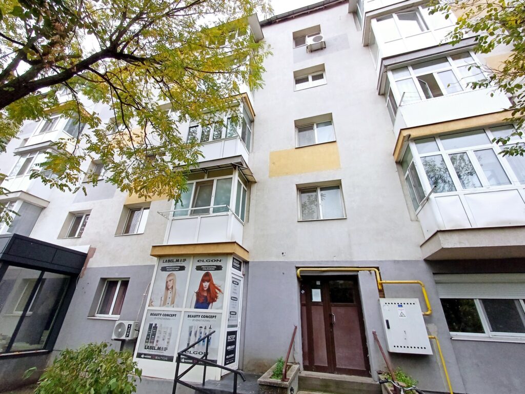 Apartament cu 2 camere